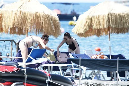 Lily Collins OnlyFans Leaked Free Thumbnail Picture - #cedGd0VTuP