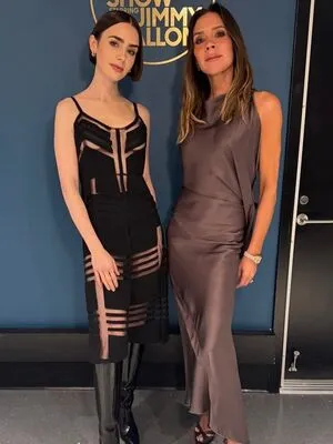 Lily Collins OnlyFans Leaked Free Thumbnail Picture - #dOZrGJ53Mx