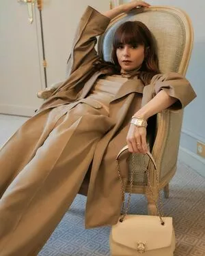 Lily Collins OnlyFans Leaked Free Thumbnail Picture - #eAGjs68mbj