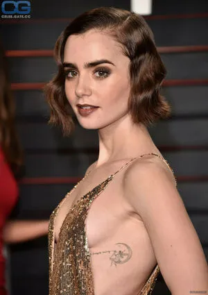 Lily Collins OnlyFans Leaked Free Thumbnail Picture - #l8BUNqqafq