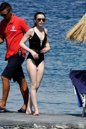 Lily Collins OnlyFans Leaked Free Thumbnail Picture - #nniaobWMfo