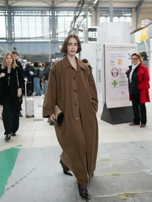 Lily Collins OnlyFans Leaked Free Thumbnail Picture - #qGjm3w7eGh