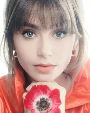 Lily Collins OnlyFans Leaked Free Thumbnail Picture - #qTeVYNF1hb