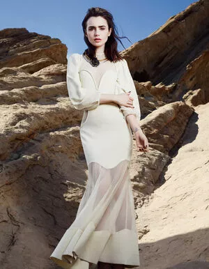 Lily Collins OnlyFans Leaked Free Thumbnail Picture - #y7a5OXhX1J