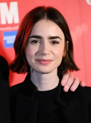 Lily Collins OnlyFans Leaked Free Thumbnail Picture - #zKnFRzNJho