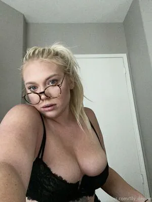 Lily Devine OnlyFans Leaked Free Thumbnail Picture - #CdYM6IA4iE