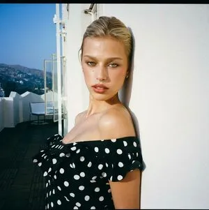 Lily Hoffman OnlyFans Leaked Free Thumbnail Picture - #JUsXMRtsoN