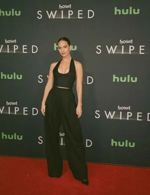 Lily James OnlyFans Leaked Free Thumbnail Picture - #6Fy8WdXsFN