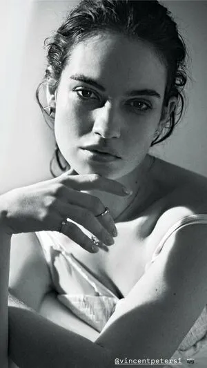 Lily James OnlyFans Leaked Free Thumbnail Picture - #E6o84QG2tJ