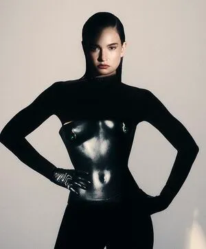 Lily James OnlyFans Leaked Free Thumbnail Picture - #KFEgi7i7cQ