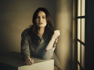 Lily James OnlyFans Leaked Free Thumbnail Picture - #OXmxXy74LQ