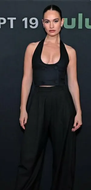 Lily James OnlyFans Leaked Free Thumbnail Picture - #QCZgJZIbg9