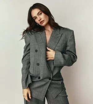 Lily James OnlyFans Leaked Free Thumbnail Picture - #SLi0wImw7i