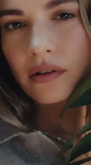 Lily James OnlyFans Leaked Free Thumbnail Picture - #X8X779Bi7c