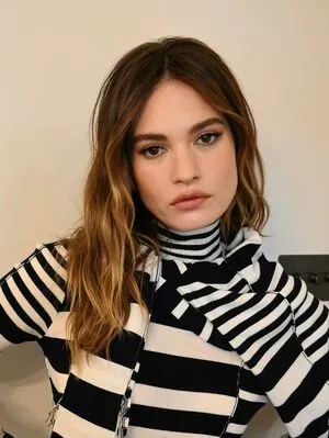 Lily James OnlyFans Leaked Free Thumbnail Picture - #aFaqKTaJO5
