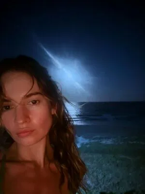 Lily James OnlyFans Leaked Free Thumbnail Picture - #eN9bsYaFr1