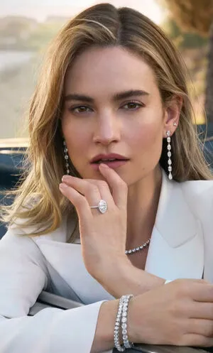 Lily James OnlyFans Leaked Free Thumbnail Picture - #kCsDHfBdFF