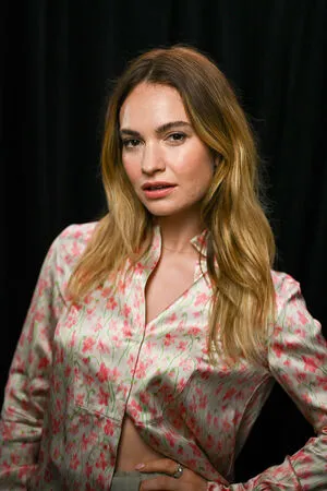 Lily James OnlyFans Leaked Free Thumbnail Picture - #l97fmLwCWj