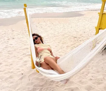 Lily James OnlyFans Leaked Free Thumbnail Picture - #mNBpHCvnN6