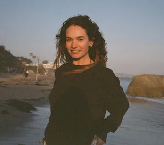 Lily James OnlyFans Leaked Free Thumbnail Picture - #raX6lezV8V