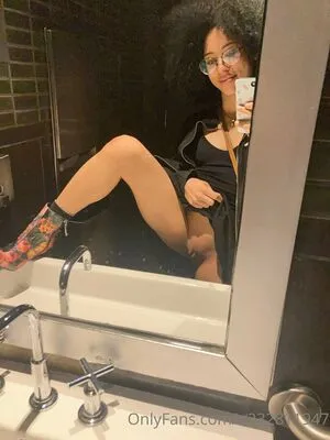 Lily Licks OnlyFans Leaked Free Thumbnail Picture - #M6znnZk9Uf