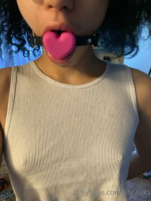 Lily Licks OnlyFans Leaked Free Thumbnail Picture - #XccFAjsuug