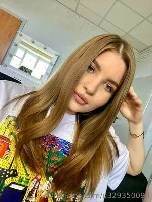 Lily Lilylu OnlyFans Leaked Free Thumbnail Picture - #GAXIkNPWbg