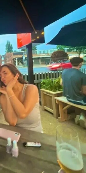 Lily Logan OnlyFans Leaked Free Thumbnail Picture - #6n6tBukyBO