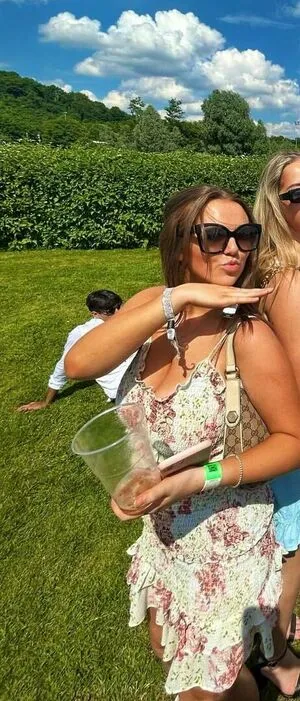 Lily Logan OnlyFans Leaked Free Thumbnail Picture - #DKpEFt6Wt7
