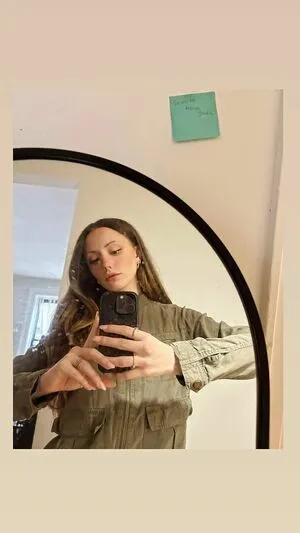 Lily Mo Sheen OnlyFans Leaked Free Thumbnail Picture - #i5LHzslLL7