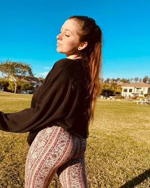 Lily P OnlyFans Leaked Free Thumbnail Picture - #zOjQjMs6E1