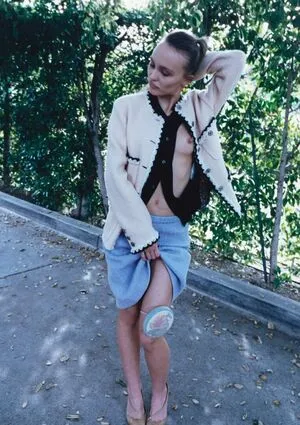 Lily Rose Depp OnlyFans Leaked Free Thumbnail Picture - #1E4IifsHC4
