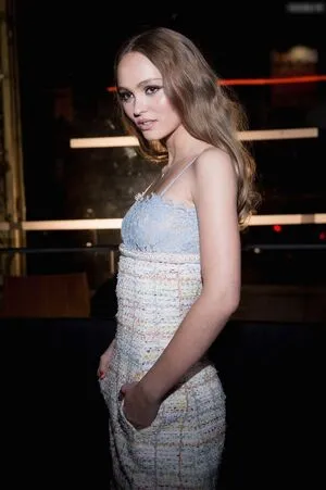 Lily Rose Depp OnlyFans Leaked Free Thumbnail Picture - #fureT09Cbb