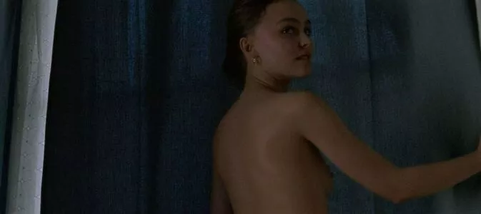 Lily-Rose Depp OnlyFans Leaked Free Thumbnail Picture - #BrDau533Wq