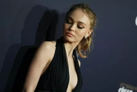 Lily-Rose Depp OnlyFans Leaked Free Thumbnail Picture - #I6rckIhaCf