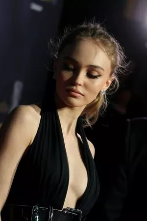 Lily-Rose Depp OnlyFans Leaked Free Thumbnail Picture - #JMlLdg4fk3