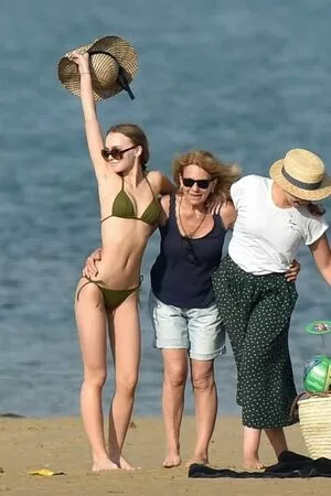 Lily-Rose Depp OnlyFans Leaked Free Thumbnail Picture - #aWPQFPqAcp