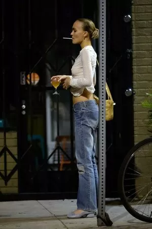 Lily-Rose Depp OnlyFans Leaked Free Thumbnail Picture - #c0oc2oH4z3