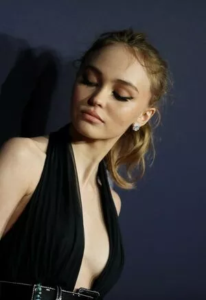 Lily-Rose Depp OnlyFans Leaked Free Thumbnail Picture - #dV41i9n8Jb