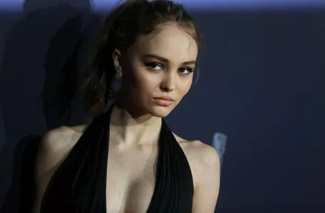 Lily-Rose Depp OnlyFans Leaked Free Thumbnail Picture - #doYcuvkePF