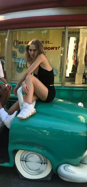 Lily-Rose Depp OnlyFans Leaked Free Thumbnail Picture - #m4chFYuHUs