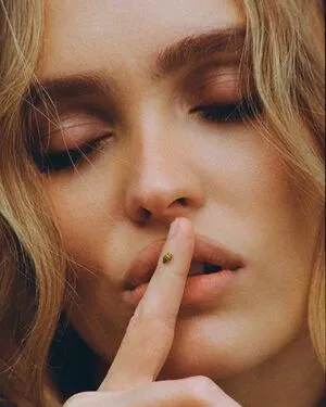 Lily-Rose Depp OnlyFans Leaked Free Thumbnail Picture - #nDhAtr686E