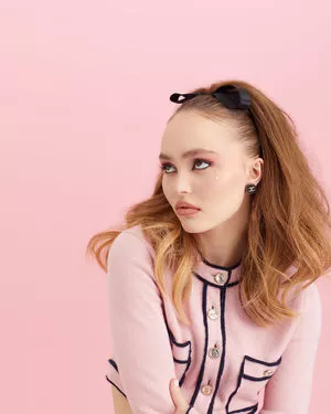 Lily-Rose Depp OnlyFans Leaked Free Thumbnail Picture - #ymmiHm790F