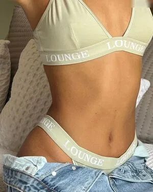 Lily Rowland OnlyFans Leaked Free Thumbnail Picture - #zKiWj6pgUy