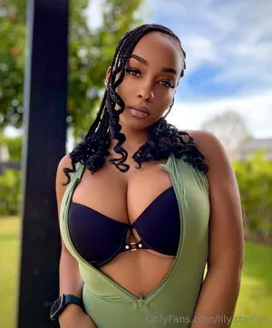 Lily Starfire OnlyFans Leaked Free Thumbnail Picture - #73NtfEz5jO