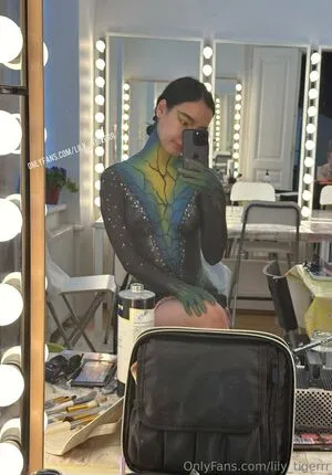Lily Tigerrr OnlyFans Leaked Free Thumbnail Picture - #4BHDzKMwAA