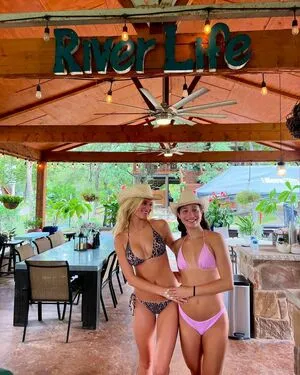 Lily Torrence OnlyFans Leaked Free Thumbnail Picture - #kSYRhvudpT
