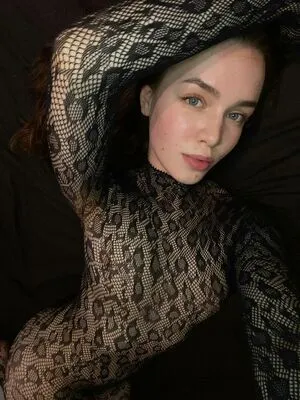 Lily Virgin Girl OnlyFans Leaked Free Thumbnail Picture - #4anTSTToPN