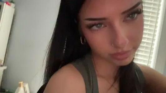 Lily Weber OnlyFans Leaked Free Thumbnail Picture - #2bdT5xjaA1