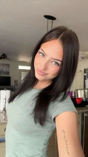 Lily Weber OnlyFans Leaked Free Thumbnail Picture - #5KI04PB4vc